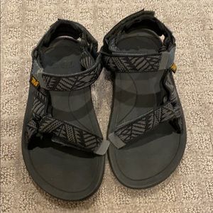 Boys size 12 Tevas